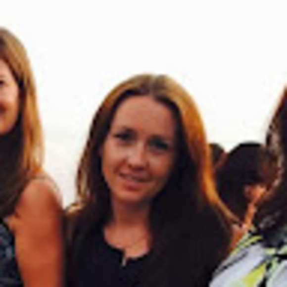 Meet your Posher, Stephanie - Picture 1 of 1